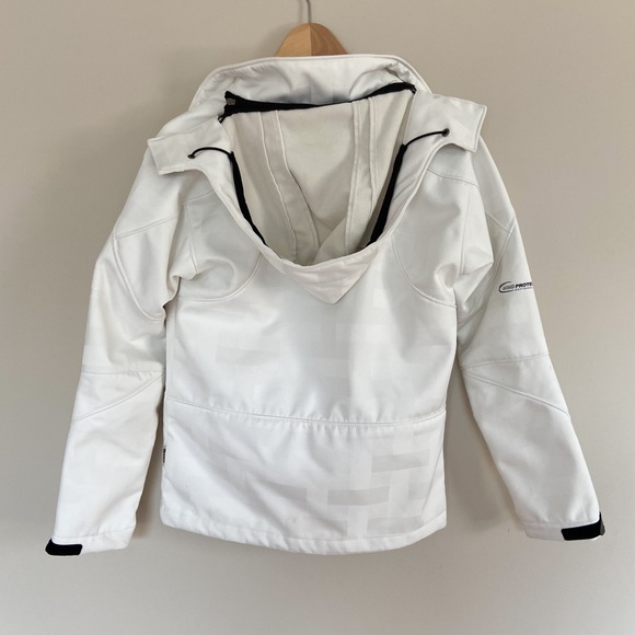 McKinley Winter Jacket Wind Protector Softshell S - Picture 7 of 8
